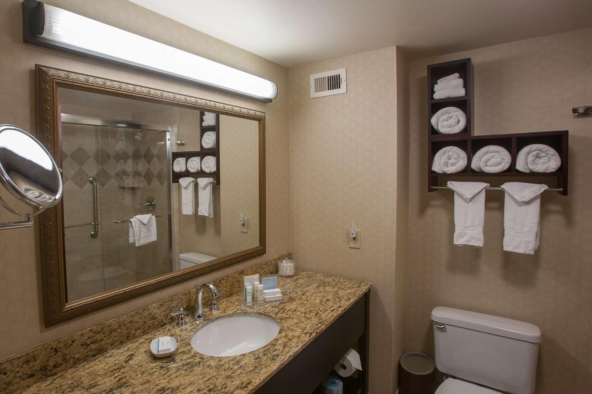 Hampton Inn & Suites Стилуотер Экстерьер фото